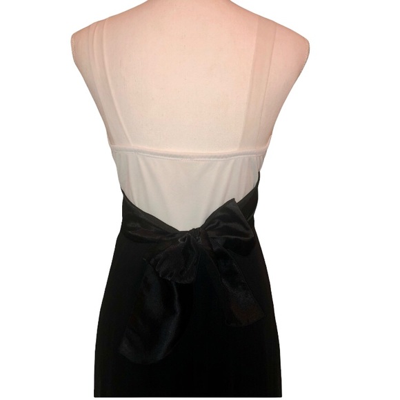 Women’s Black & White Mini Dress (by Tulip) - Picture 8 of 16